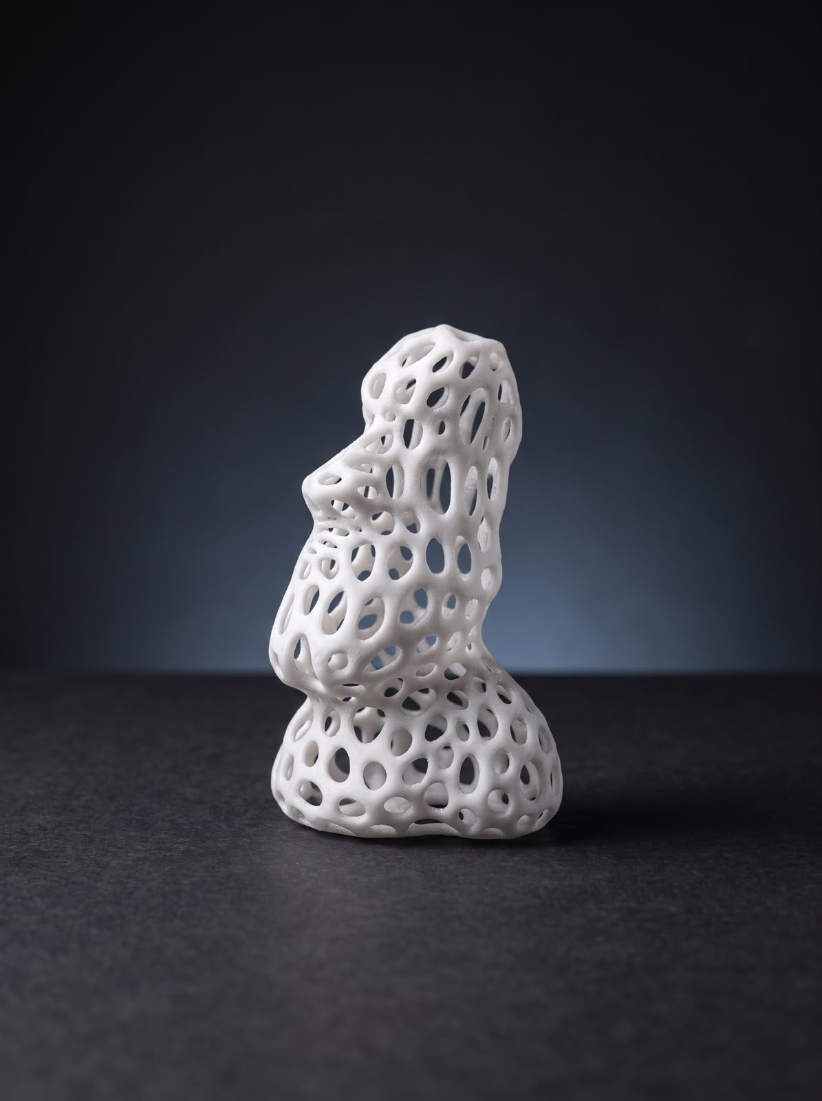 3D printed organic Voronoi sculpture by SHARK